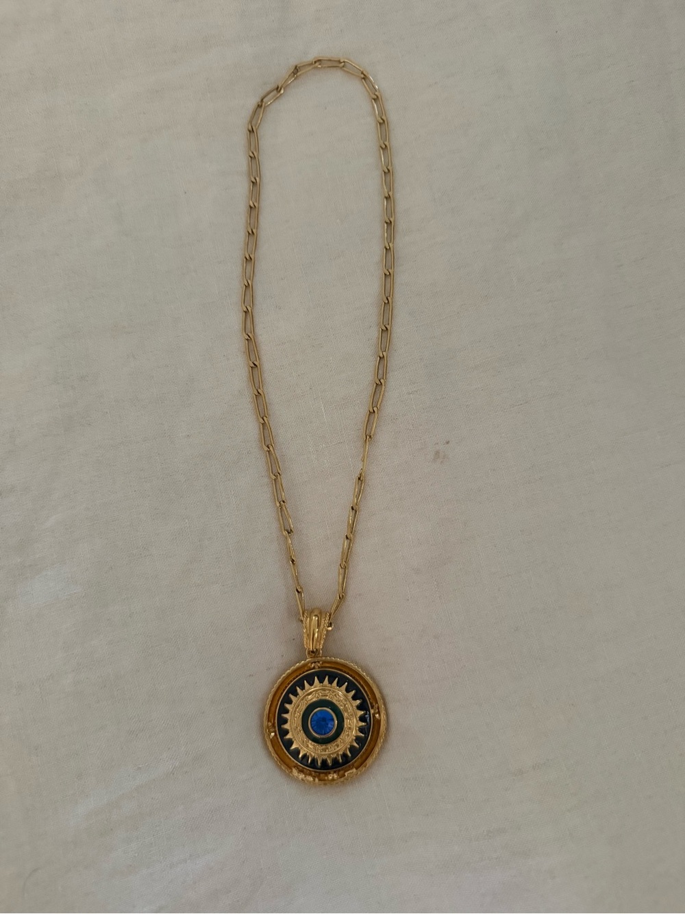 Vintage Reversible Medallion Necklace - Picture 2 of 4